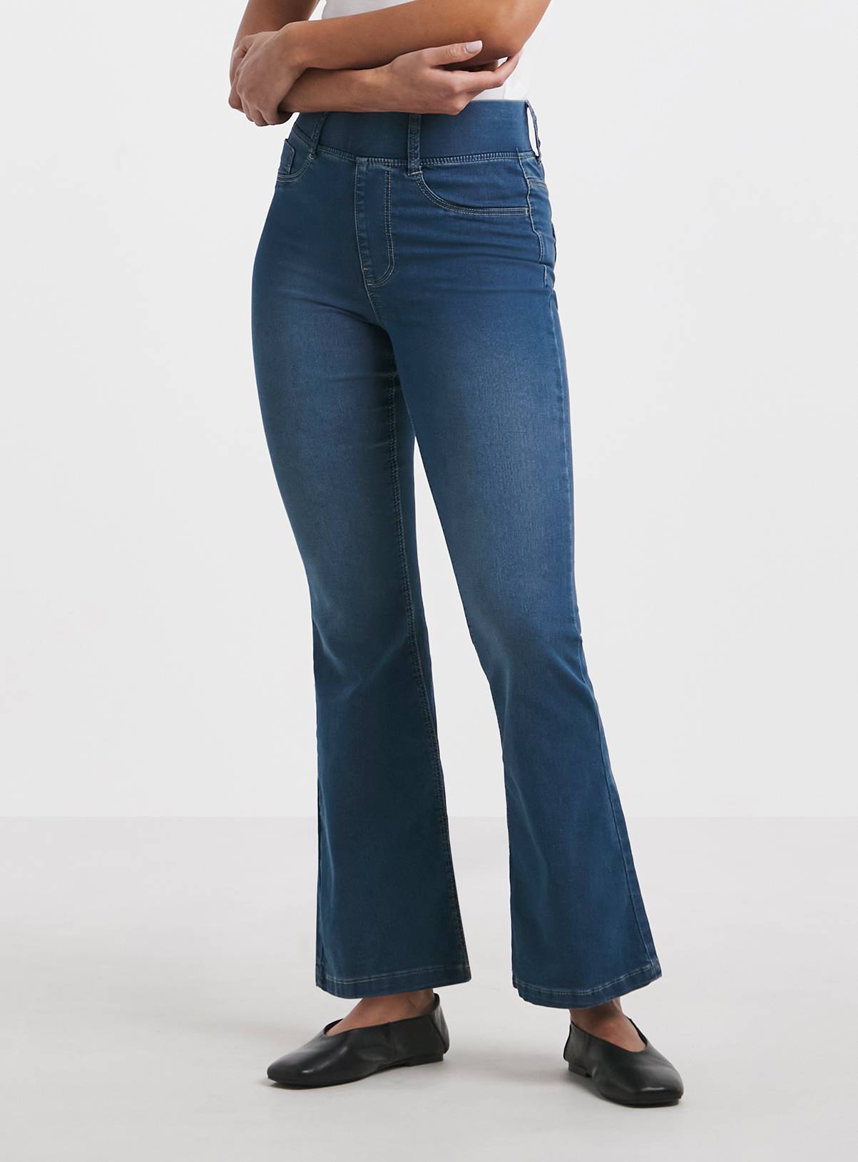 SIMPLY BE Flared Pull On Jegging Mid Wash 20R - Image 1